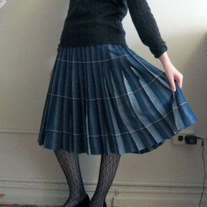 Vintage PENDLETON Midi Skirt Signature Plaid Box Pleated Wool made in U.S